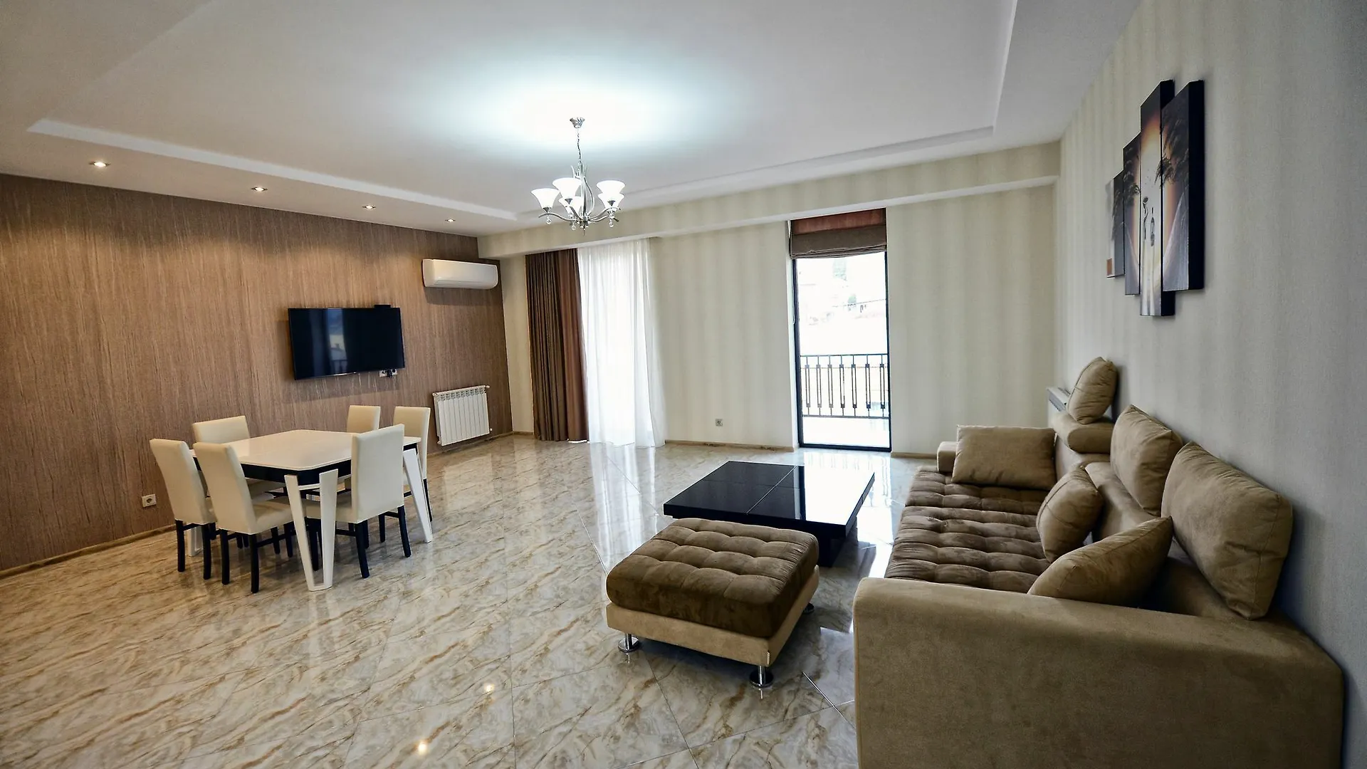 Royal Palace Tbilisi 0*,